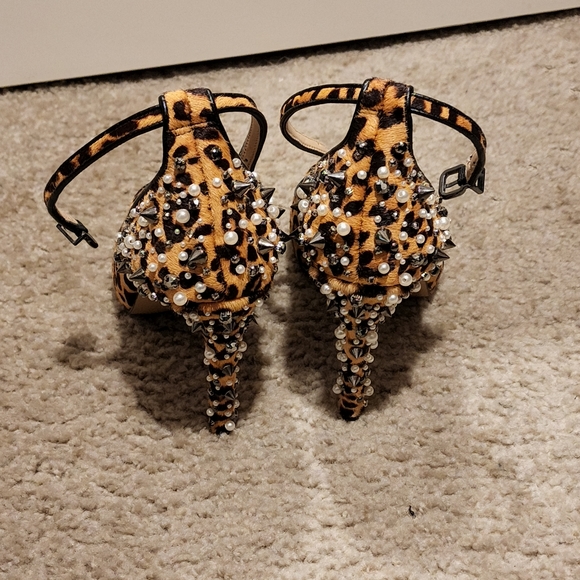 Gianni Bini sz 7.5 open-toe calf skin leopard print heels - Picture 3 of 4